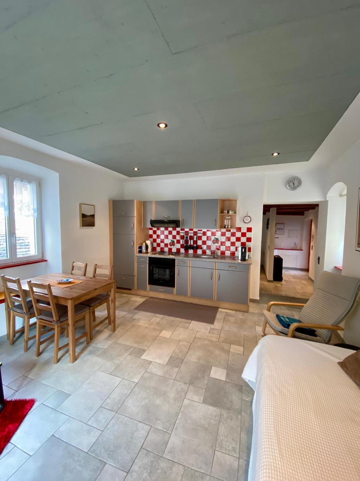 Appartement Cà dal Gascia à Intragna Extérieur photo